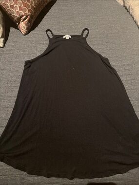 Splendid Black High-Neck Swing Tank